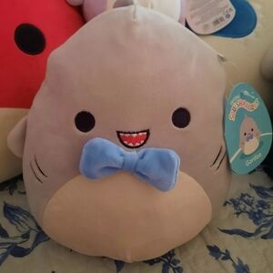 Squishmallows Gordon The Shark With Bow Tie 8" NWT